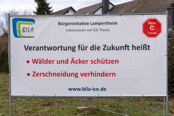 Neue BILA-Plakate in Neuschloß
